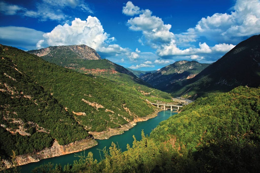 Ποταμός Ευήνος.